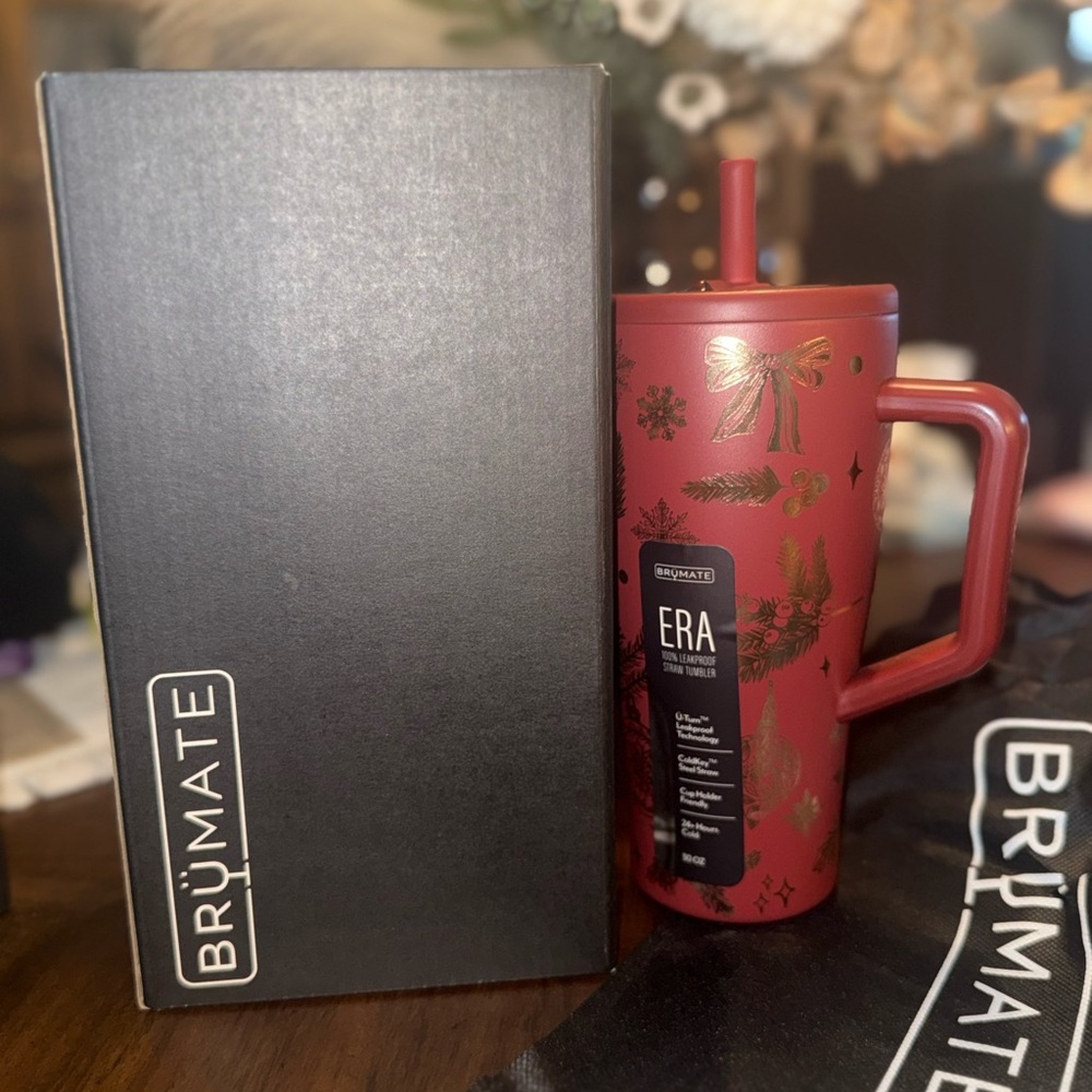BrüMate Red Holiday 30oz Era